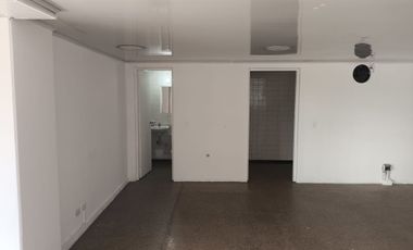 SE ARRIENDA EXCELENTE LOCAL COMERCIAL - NORMANDIA