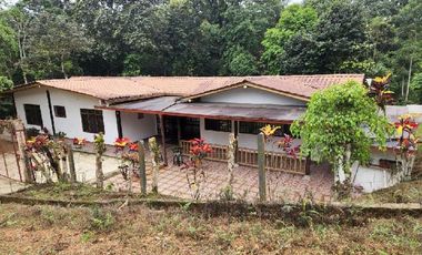 Vendo Terreno P. V. Maldonado Ala Vía Principal