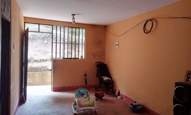 TERRENO 400 M2 CON CASA PARTE ALTA ZONA URBANA