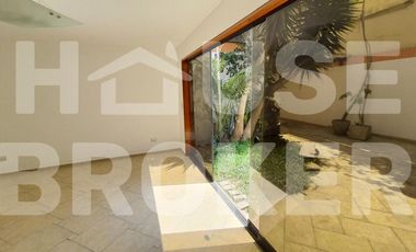 Casa 260 m² en San Isidro (Opcional 5 Dorm.)