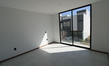 Casa en Venta,   Fraccionamiento Atmósfera