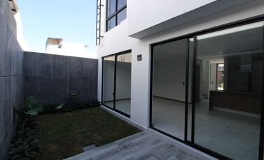 Casa en Venta,   Fraccionamiento Atmósfera