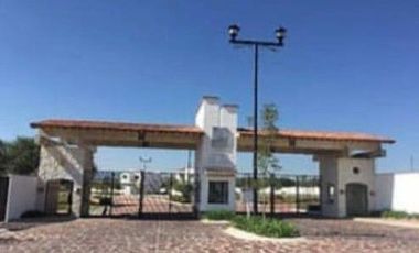 Terreno en Ciudad Maderas a 15 min de Zona Dorada en León Guanajuato a solo $1,050,000 pesos