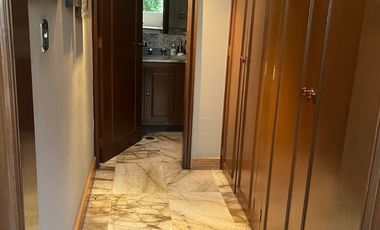 Casa en condominio con amplios espacios y excelente estado de conservación