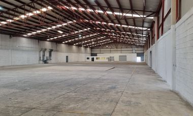 BODEGA EN RENTA 2900 M 300 KVAS SAN JOSE EL ALTO QUERETARO