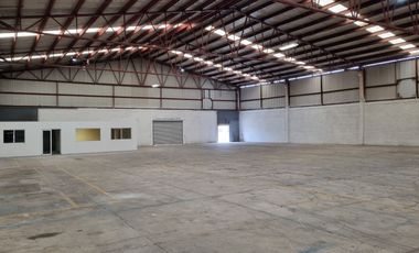 BODEGA EN RENTA 2900 M 300 KVAS SAN JOSE EL ALTO QUERETARO