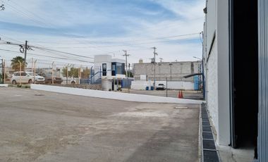 BODEGA EN RENTA 2900 M 300 KVAS SAN JOSE EL ALTO QUERETARO