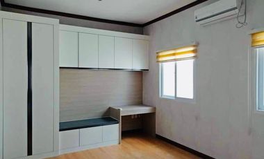 FULLY FURNISHED TOWNHOUSE READY FOR OCCUPANCY.