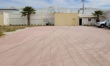 Terreno Bardeado de 4741m2 en Renta Zona VW. Finsa