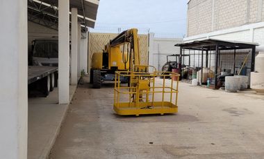 Terreno Bardeado de 4741m2 en Renta Zona VW. Finsa