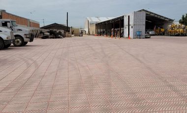 Terreno Bardeado de 4741m2 en Renta Zona VW. Finsa