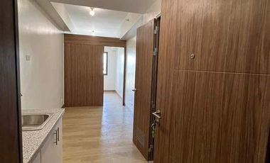 10k month 2BR W/ BALCONY CONDO FOR SALE