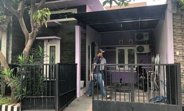 Disewakan Rumah Siap Huni Furnish di Gunung Anyar Surabaya Timur