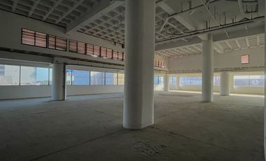 Venta De Local Comercial 1Er Y2Do Piso Edificio Omega