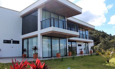 Best Mountain Views - 20 Minutes From Medellin, Residential Community