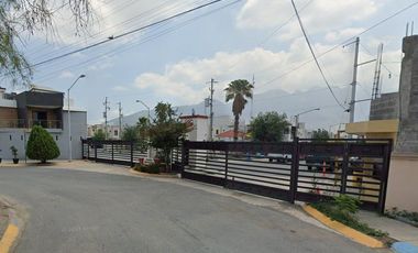 Oportunidad de Remate Bancario en Calle Viñedo Mexicano,  Los Viñedos Sector 1, Los Viñedos, Santa Catarina-Nuevo León.