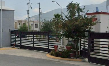 Oportunidad de Remate Bancario en Calle Viñedo Mexicano,  Los Viñedos Sector 1, Los Viñedos, Santa Catarina-Nuevo León.
