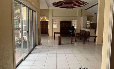 Furnished 4 BR House & Lot in Banilad with pool
