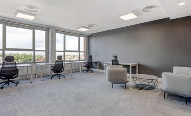 All-inclusive access to professional office space for 3 persons in Regus Times Plaza
