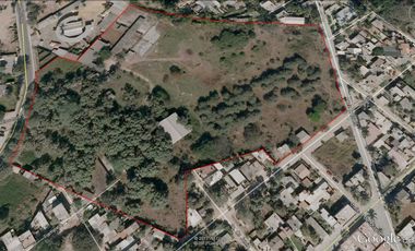 Terreno para vivienda y/uso mixto Enmedio de la población en Puerto Vallarta