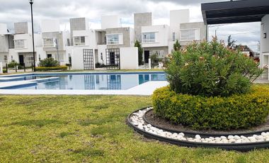 Venta de Casa en Los Agaves y Vive en un Lugar con Acceso a Los Principales Parques Industriales