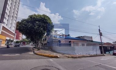 COD. 9823 SE ARRIENDA LOCAL COMUNEROS - BUCARAMANGA
