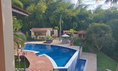 Casa Campestre Vía Cerritos