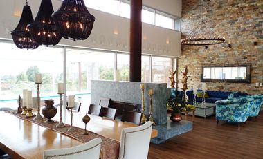 PR16166 Casa en arriendo en el sector Altos de las Palmas, Envigado