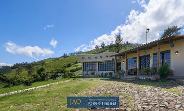 Finca en Venta con Vistas Panorámicas – Oyambarillo, Quito