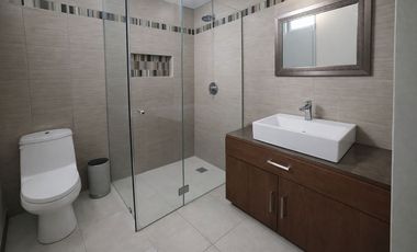 Residencia de Lujo en Venta – Valle Imperial, Zapopan