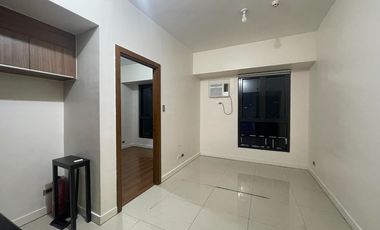 Semi-furnished 1 Bedroom in The Sapphire Bloc Ortigas Center Pasig City