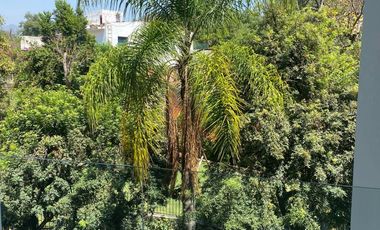 VENDO EN CUERNAVACA DEPARTAMENTO MUY AMPLIO, MAGNÍFICA UBICACIÓN, SEGURIDAD 24/7