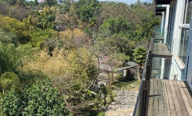 VENDO EN CUERNAVACA DEPARTAMENTO MUY AMPLIO, MAGNÍFICA UBICACIÓN, SEGURIDAD 24/7