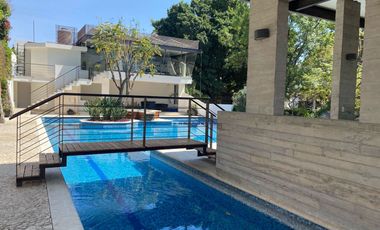 VENDO EN CUERNAVACA DEPARTAMENTO MUY AMPLIO, MAGNÍFICA UBICACIÓN, SEGURIDAD 24/7