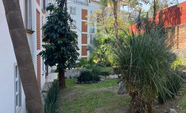 VENDO EN CUERNAVACA DEPARTAMENTO MUY AMPLIO, MAGNÍFICA UBICACIÓN, SEGURIDAD 24/7