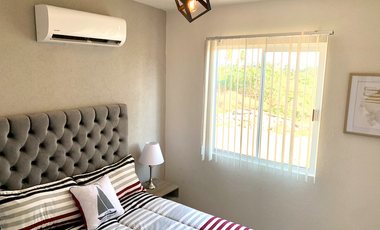 Casa nueva con alberca y seguridad a solo 5 minutos de playa