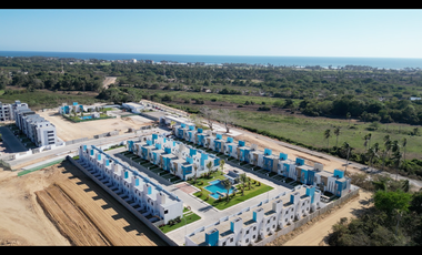 Casa nueva con alberca y seguridad a solo 5 minutos de playa