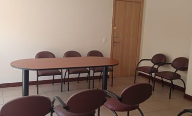 Venta de Suite amoblada cerca a la Universidad Catolica