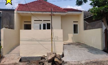 Rumah Baru Luas 78 di Bandara Pakis Asrikaton kota Malang