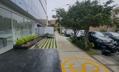 Oficina en venta, cerca a la Clinica Delgado !!!