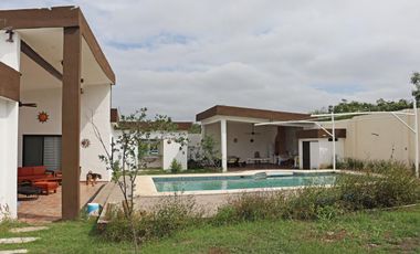 QUINTA EN VENTA EN MONTEMORELOS NUEVO LEON ZONA COUNTRY HILL III, MODERNA, SEMINUEVA