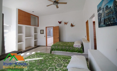 SE VENDE CASA EN EXCELENTES CONDICIONES EN OAXTEPEC