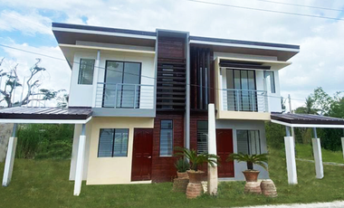 2- BEDROOM DUPLEX HOUSE FOR SALE in La Cresta Hills Carcar City Cebu