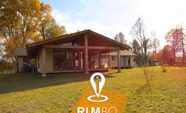Gran casa semiterminada de 280m² en Parcela 9.400m² - Villarrica