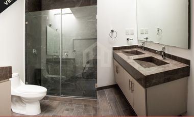 MAYORCA RESIDENCIAL, CASA EN VENTA con jardín grande, León Guanajuato, Zona Sur Este, Puerto Interior