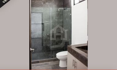 MAYORCA RESIDENCIAL, CASA EN VENTA con jardín grande, León Guanajuato, Zona Sur Este, Puerto Interior