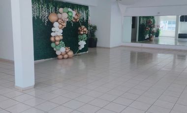 Salones de fiestas y canchas de Futbol en venta en Atizapán