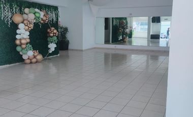 Salones de fiestas y canchas de Futbol en venta en Atizapán