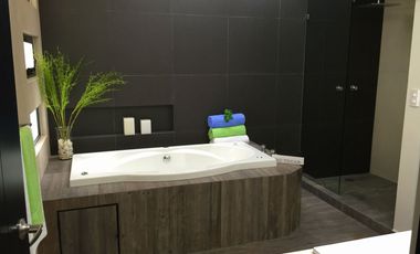 Casa Moderna en Venta en Lomas de Angelópolis II