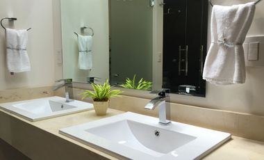 Casa Moderna en Venta en Lomas de Angelópolis II